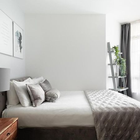 Stunning And Spacious 4 Bed Apr Next To Bricklane 런던 외부 사진