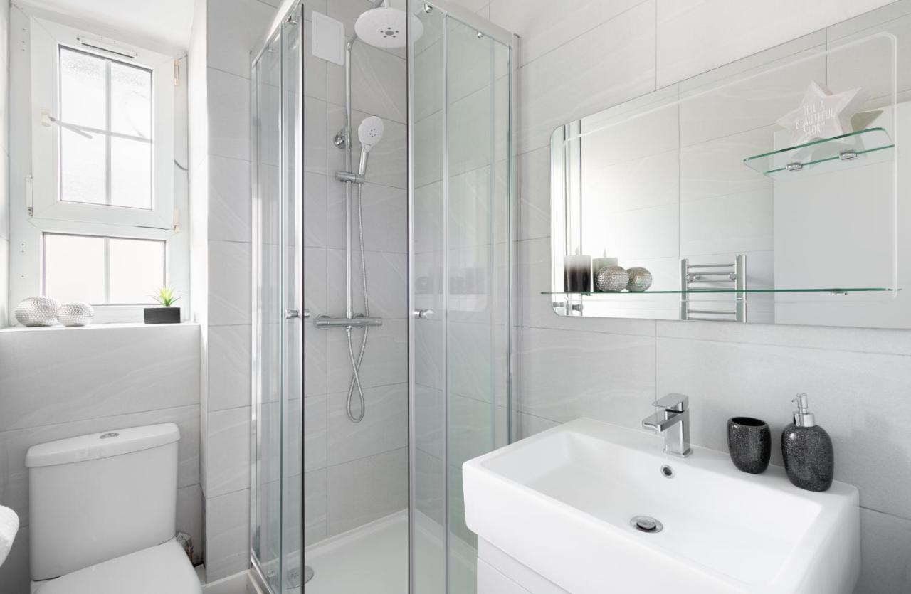 Stunning And Spacious 4 Bed Apr Next To Bricklane 런던 외부 사진