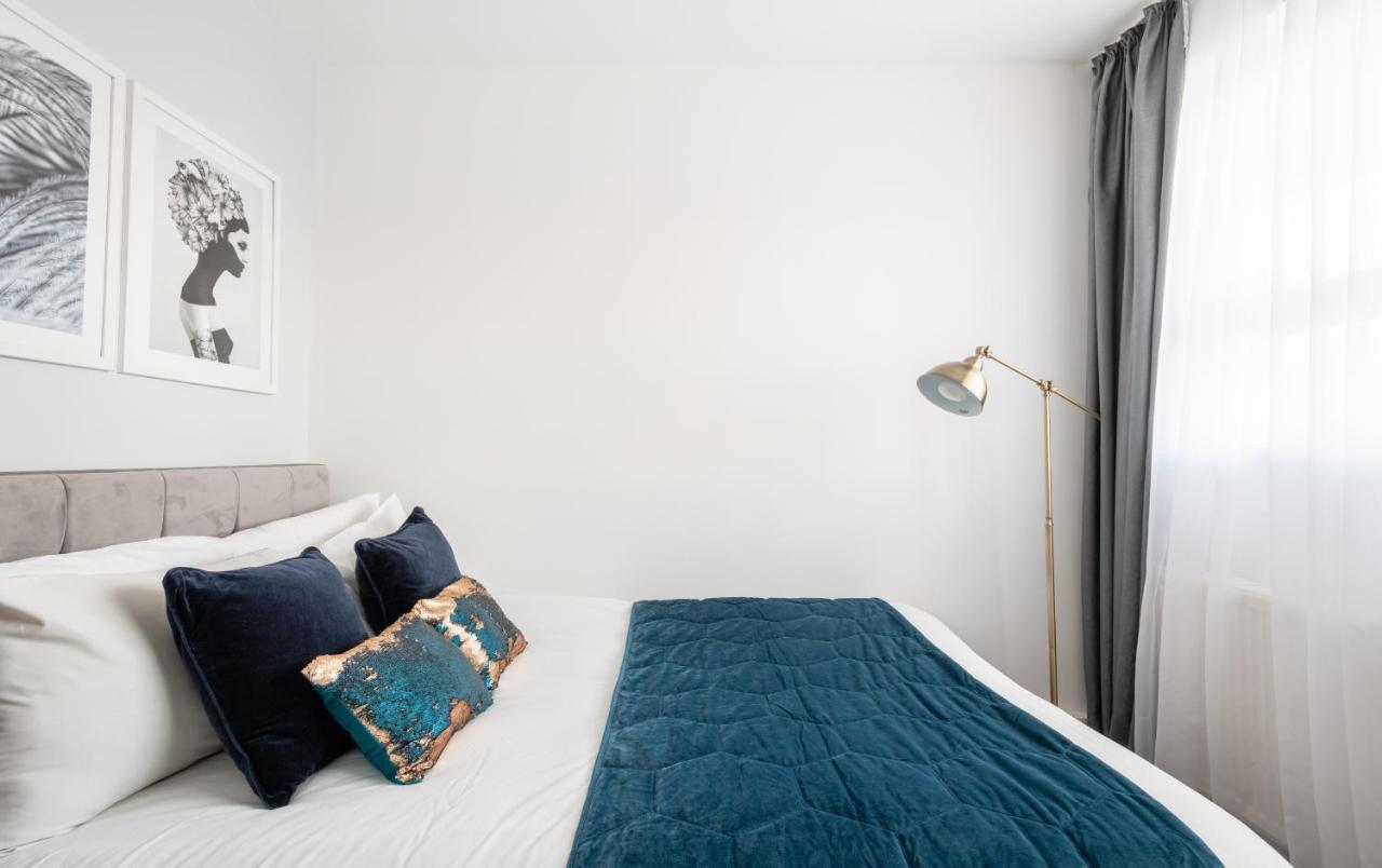 Stunning And Spacious 4 Bed Apr Next To Bricklane 런던 외부 사진